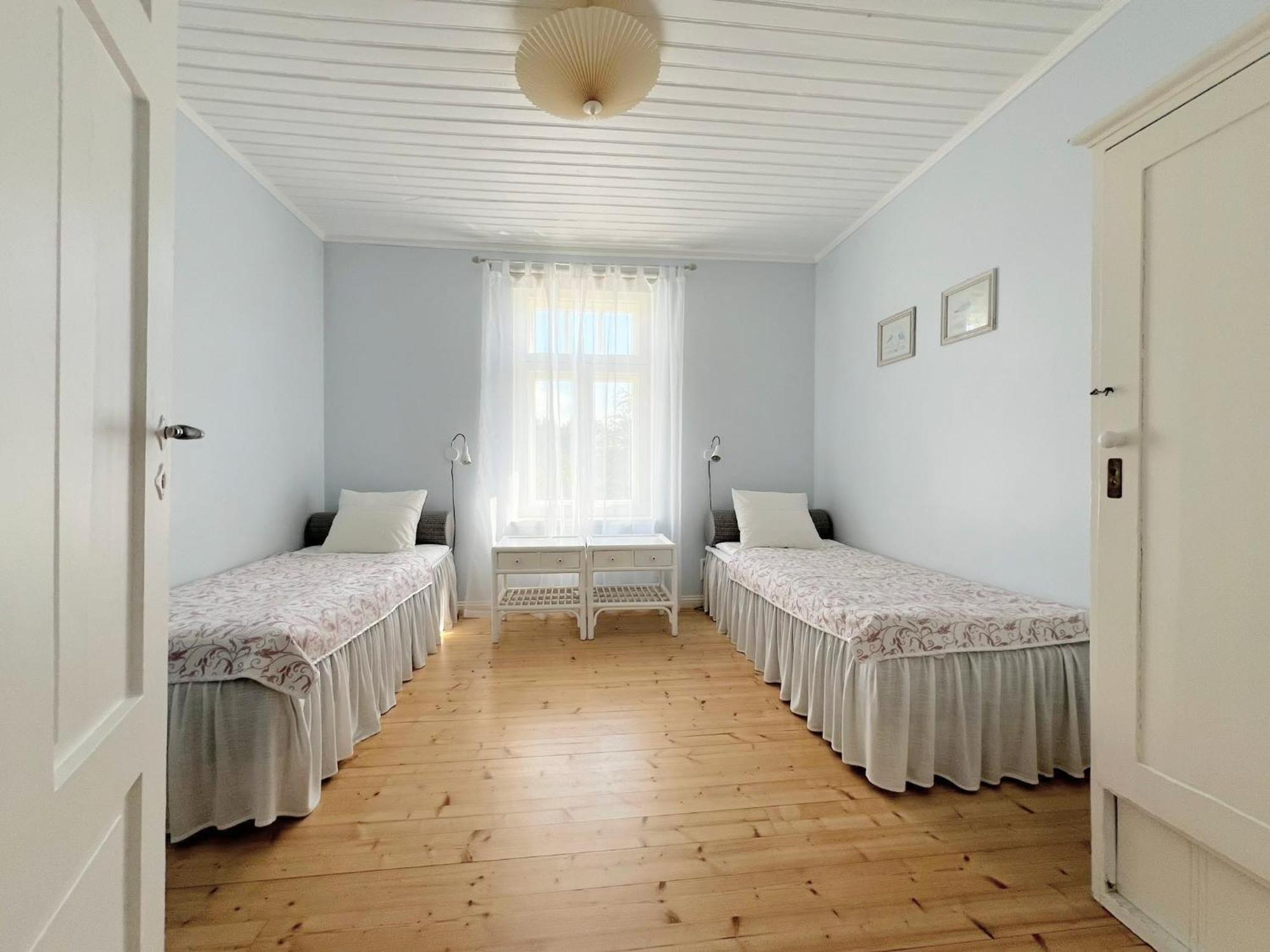 Tulbi Guesthouse Parnu Exterior photo