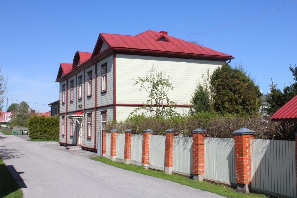Tulbi Guesthouse Parnu Exterior photo